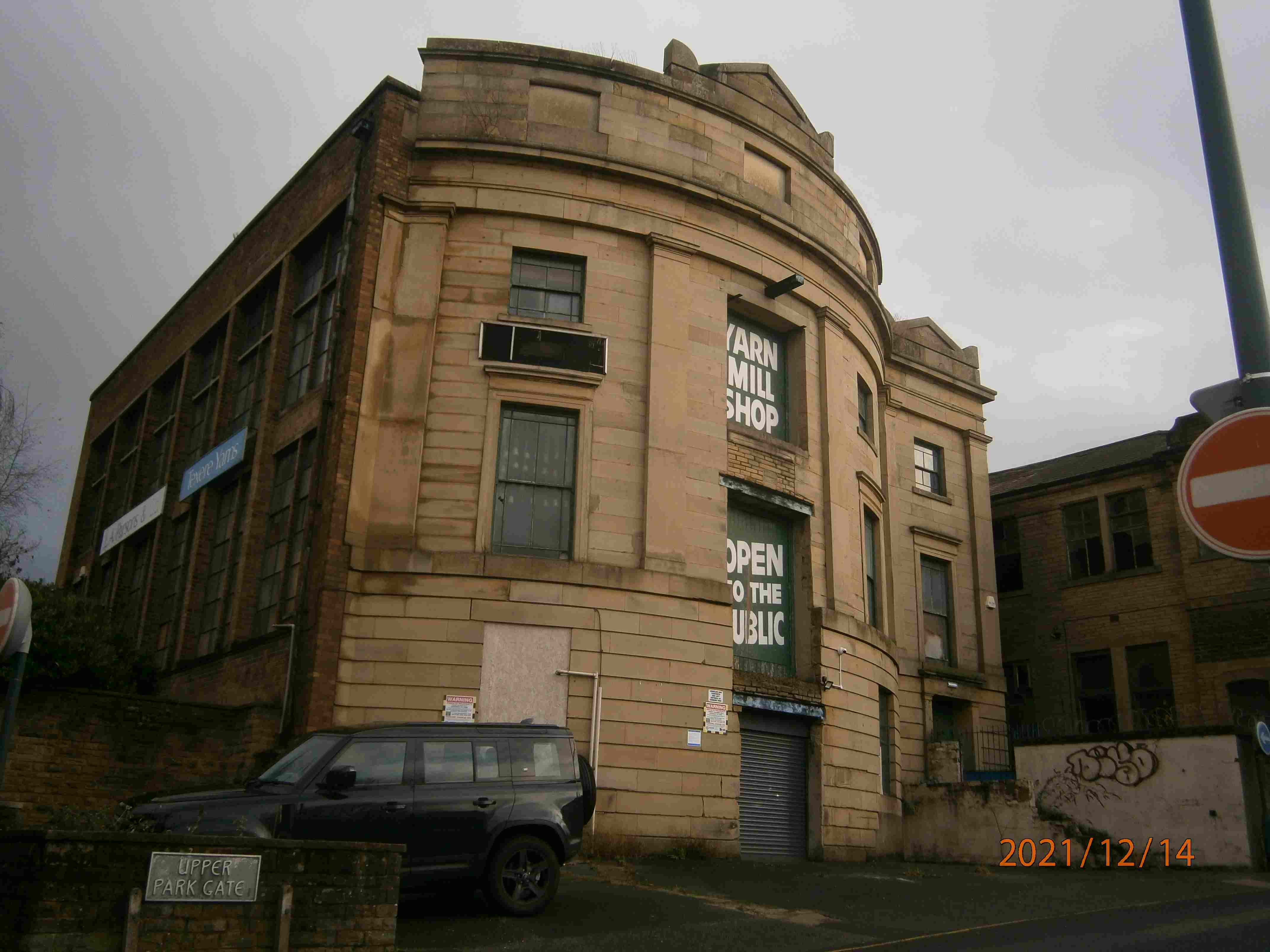 College Mill (Lower Ground Floor), Bradford, West Yorkshire, BD1 4AU