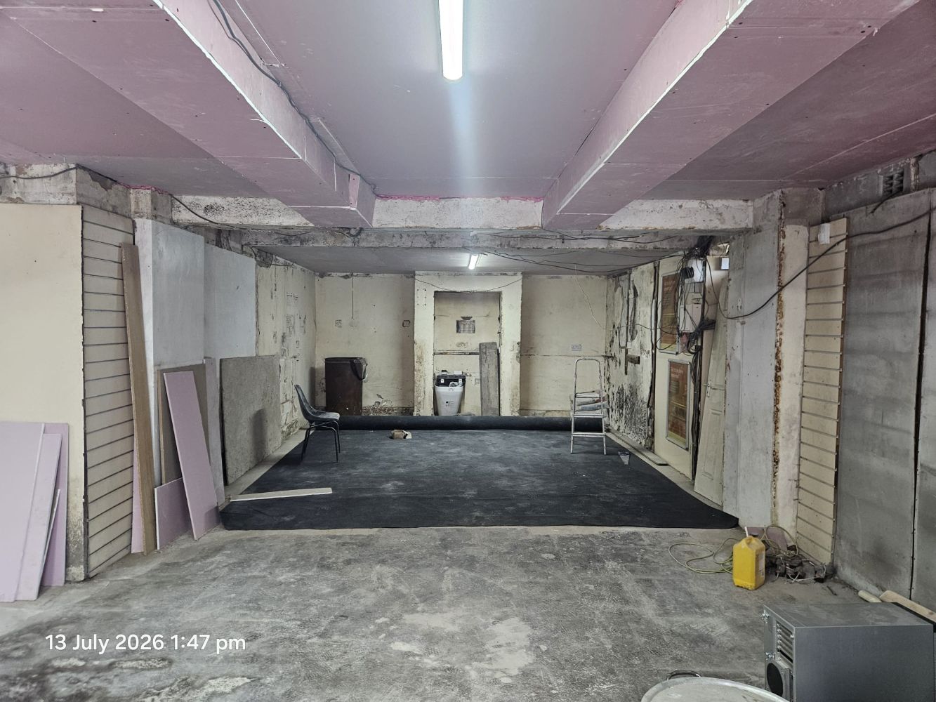 712 Bradford Road (GF), Birkenshaw ,  Bradford, West Yorkshire, BD11 2AE